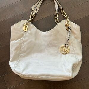 Michael Kors White Shoulder Bag with Gold Accents